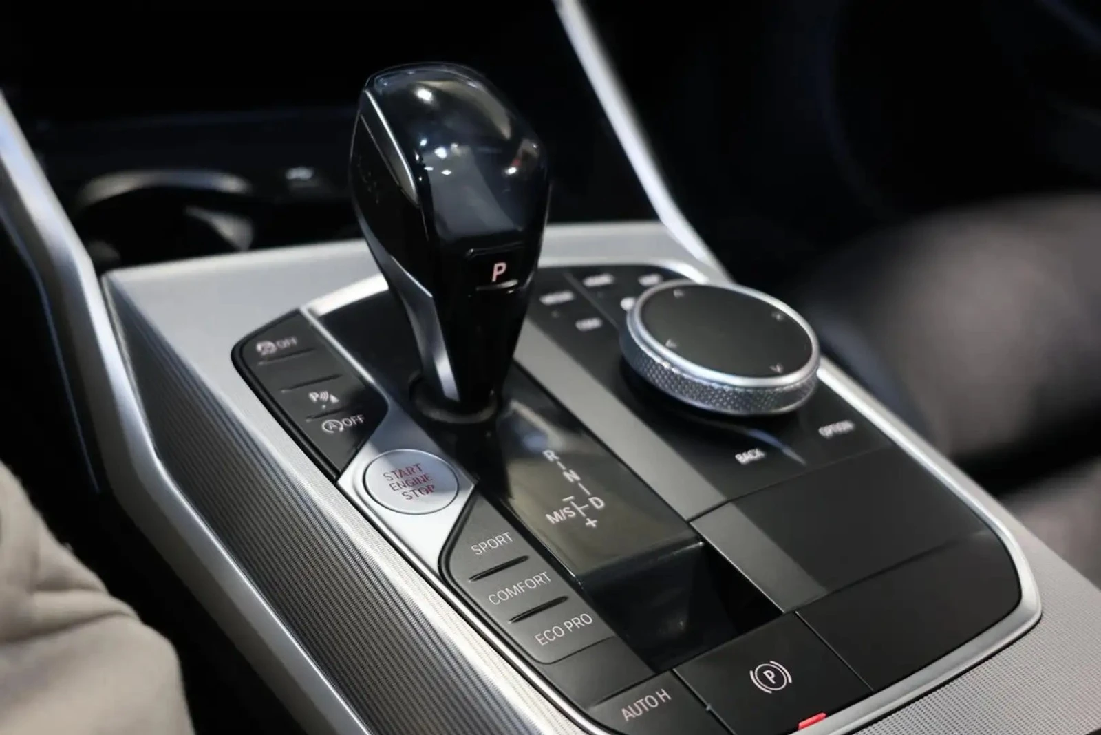 BMW 340 M xDrive PREMIUM PKG ЦЕНА ДО БЪЛГАРИЯ АВТОКРЕДИТ, снимка 12 - Автомобили и джипове - 55962274