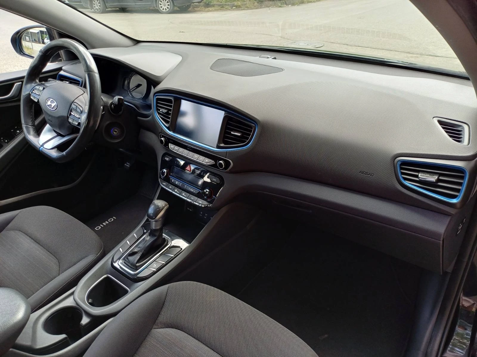 Hyundai Ioniq 1.6 GDI Hybrid Premium | Mobile.bg � ����������� 13