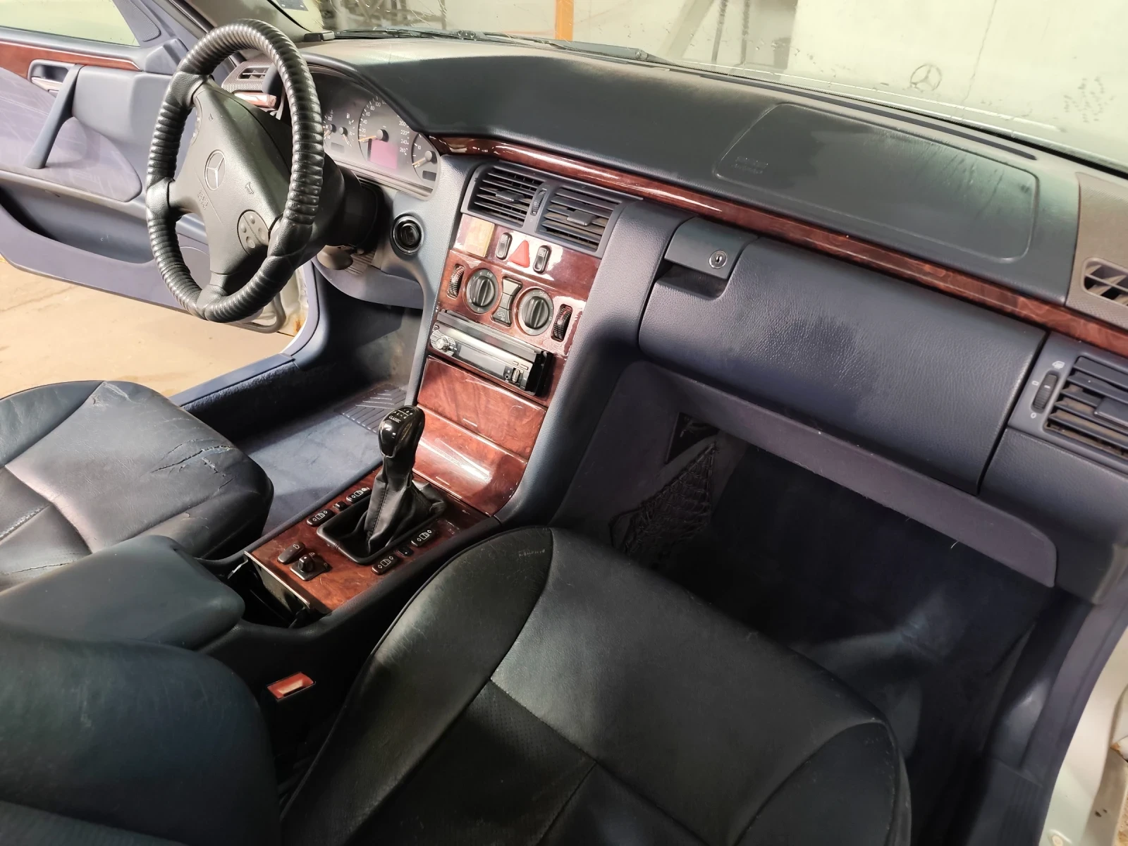 Mercedes-Benz C 200 CDI, снимка 9 - Автомобили и джипове - 56747304