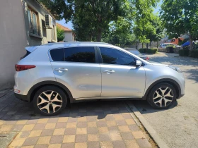 Kia Sportage 2.0 GT Line - 15500 € / 30315.36 лв. - 33720385 3