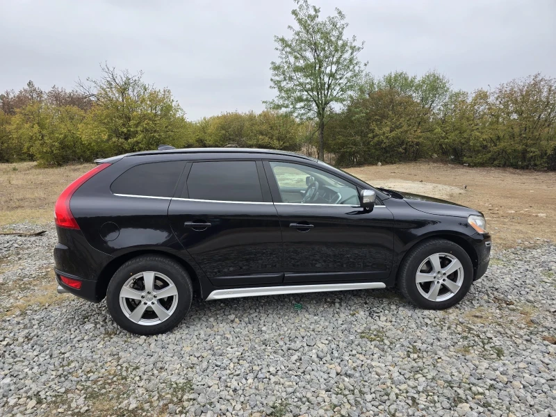 Volvo XC60, снимка 3 - Автомобили и джипове - 47985573