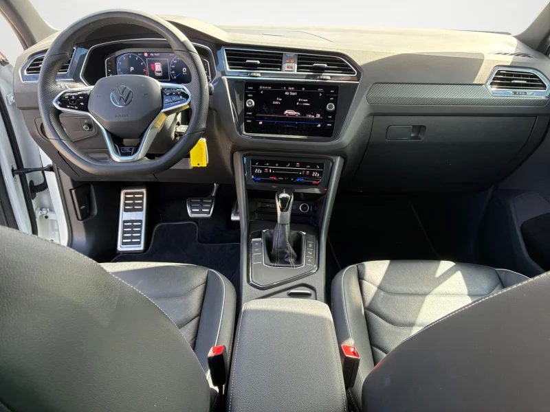 VW Tiguan 1.5TSI/R-LINE/150HP/DSG/OPF/HUD/AMBI/MEMORY/789f, снимка 10 - Автомобили и джипове - 51810339