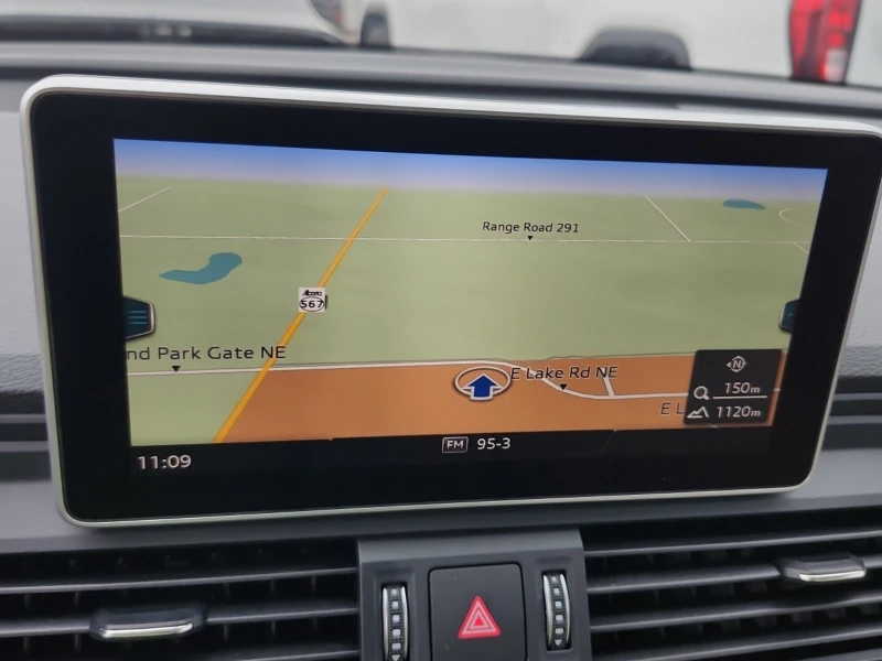 Audi Q5 PREMIUM PLUS * * CARFAX * * АВТО КРЕДИТ * * , снимка 8 - Автомобили и джипове - 52474414