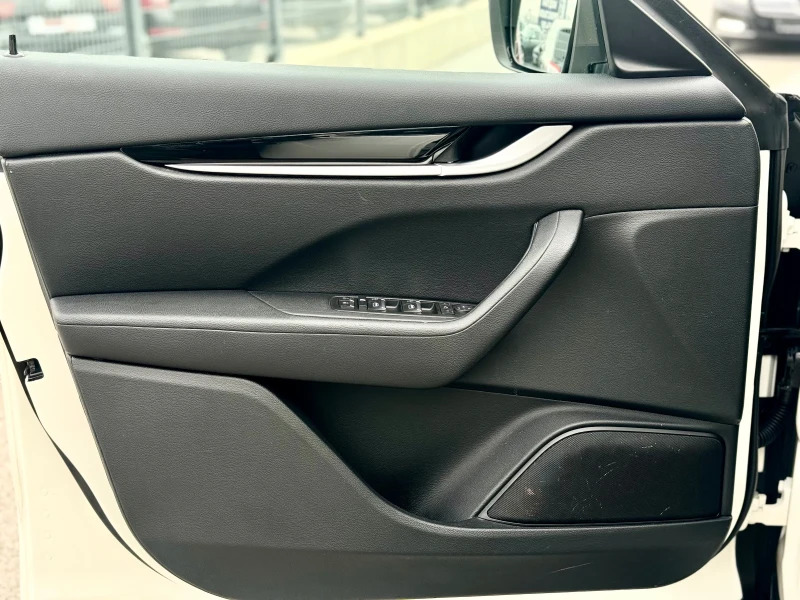 Maserati Levante 3.0d 4wd, снимка 8 - Автомобили и джипове - 52490233