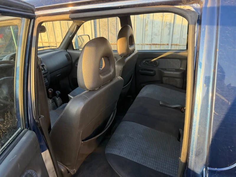 Mitsubishi L200, снимка 8 - Автомобили и джипове - 52830979