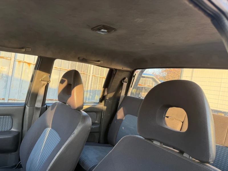 Mitsubishi L200, снимка 9 - Автомобили и джипове - 52830979