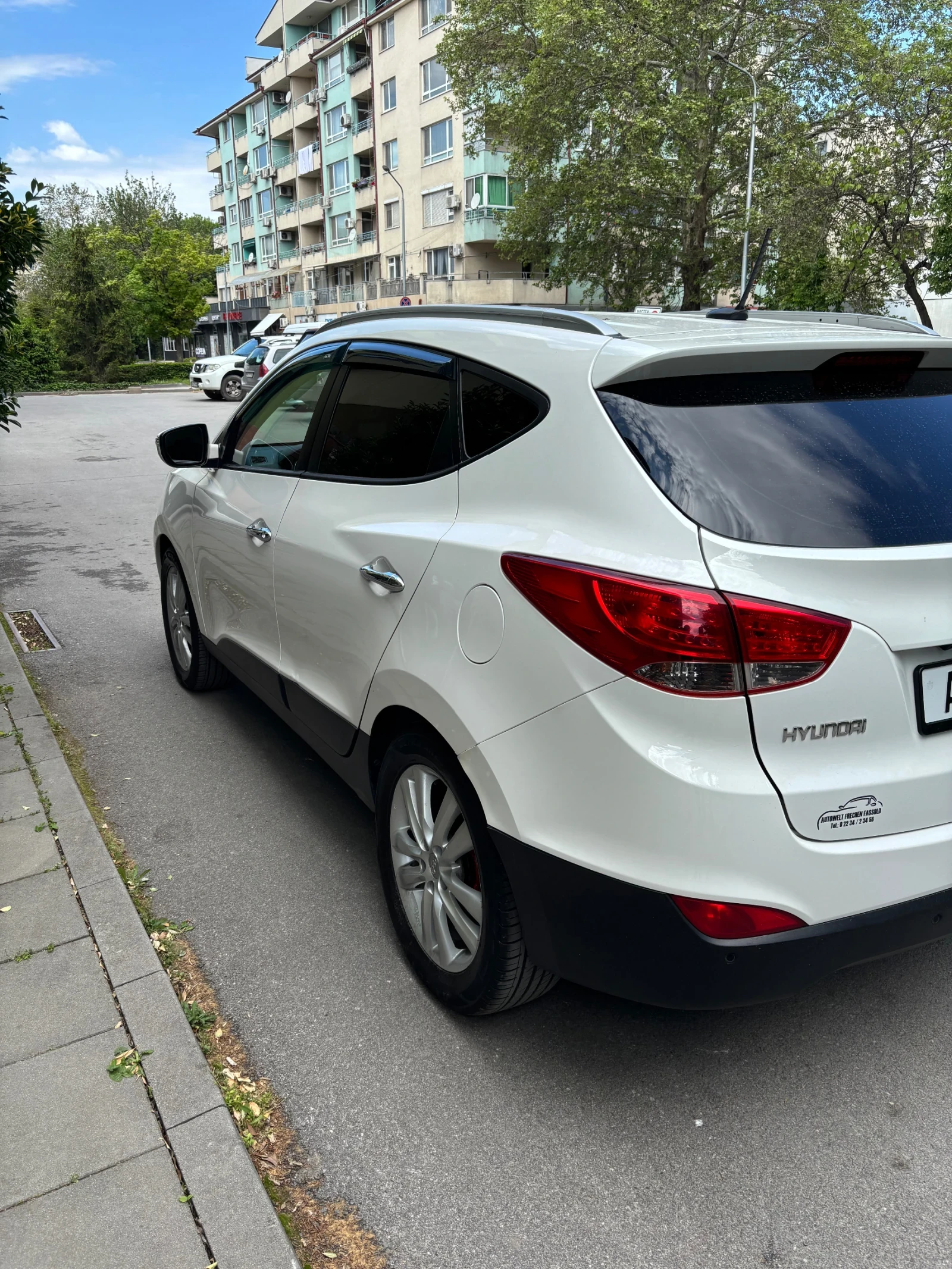 Hyundai IX35 2.0 4х4 Автоматик - изображение 3