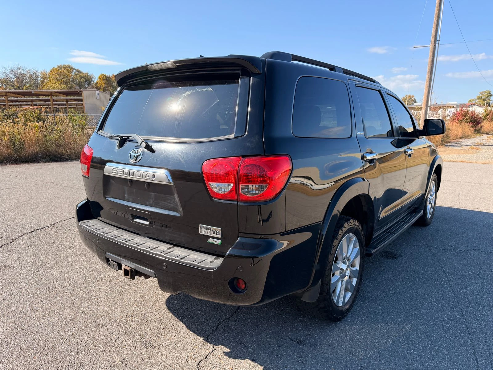 Toyota Sequoia PLATINUM* 5.7* V8* * *  | Mobile.bg   2