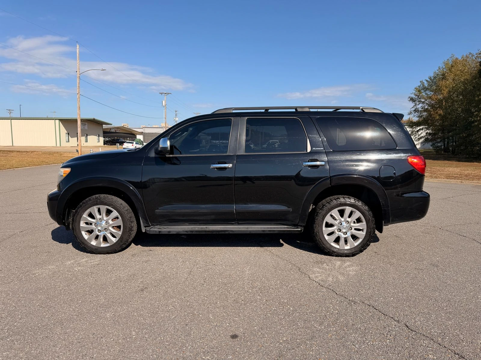 Toyota Sequoia PLATINUM* 5.7* V8* * *  | Mobile.bg   6