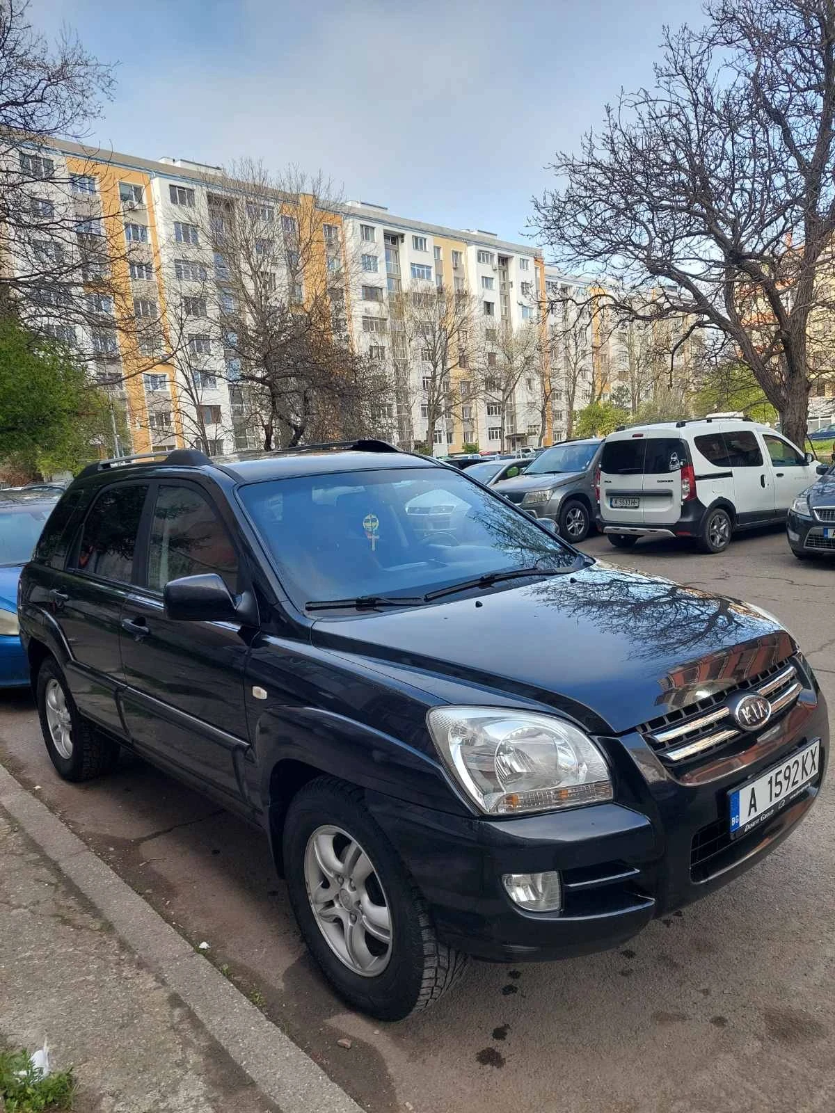 Kia Sportage 2.0 дизел, снимка 2 - Автомобили и джипове - 54177084