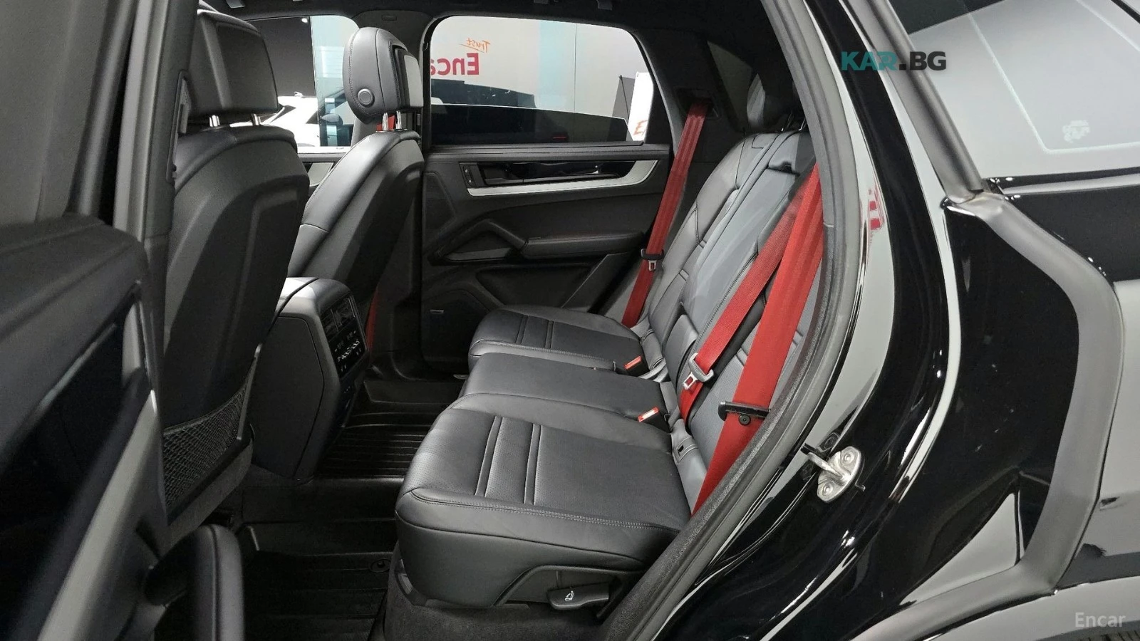 Porsche Cayenne * 3.0* AWD* ПОДГРЕВ* ОБДУХВАНЕ* ПАНО* 360* HEAD-UP, снимка 12 - Автомобили и джипове - 55279052