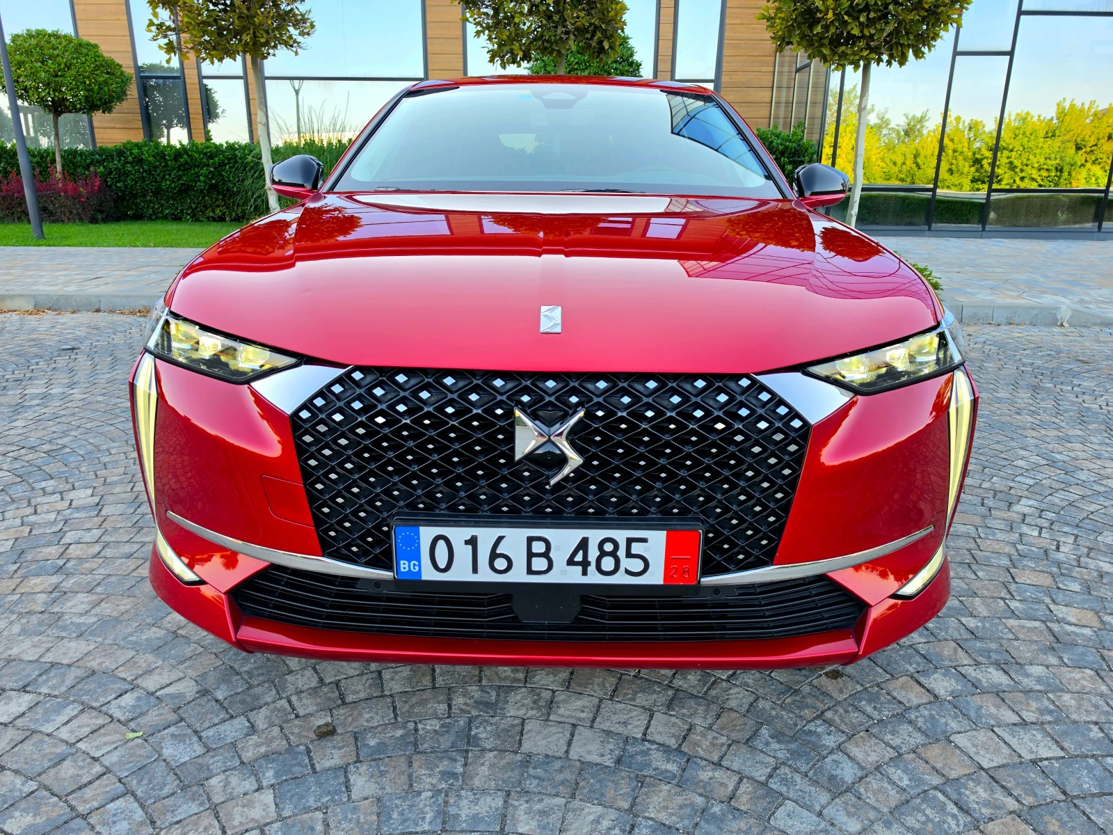 DS DS 4 Crossback RIVOLI* BLUE HDI* KEYLESS* HEAD UP* 360* TOP* FULL, снимка 2 - Автомобили и джипове - 55537102