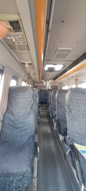 VW Crafter 20 места, снимка 10