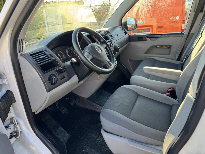 VW T6 ХЛАДИЛЕН+ КЛИМА, снимка 13 - Бусове и автобуси - 52414308