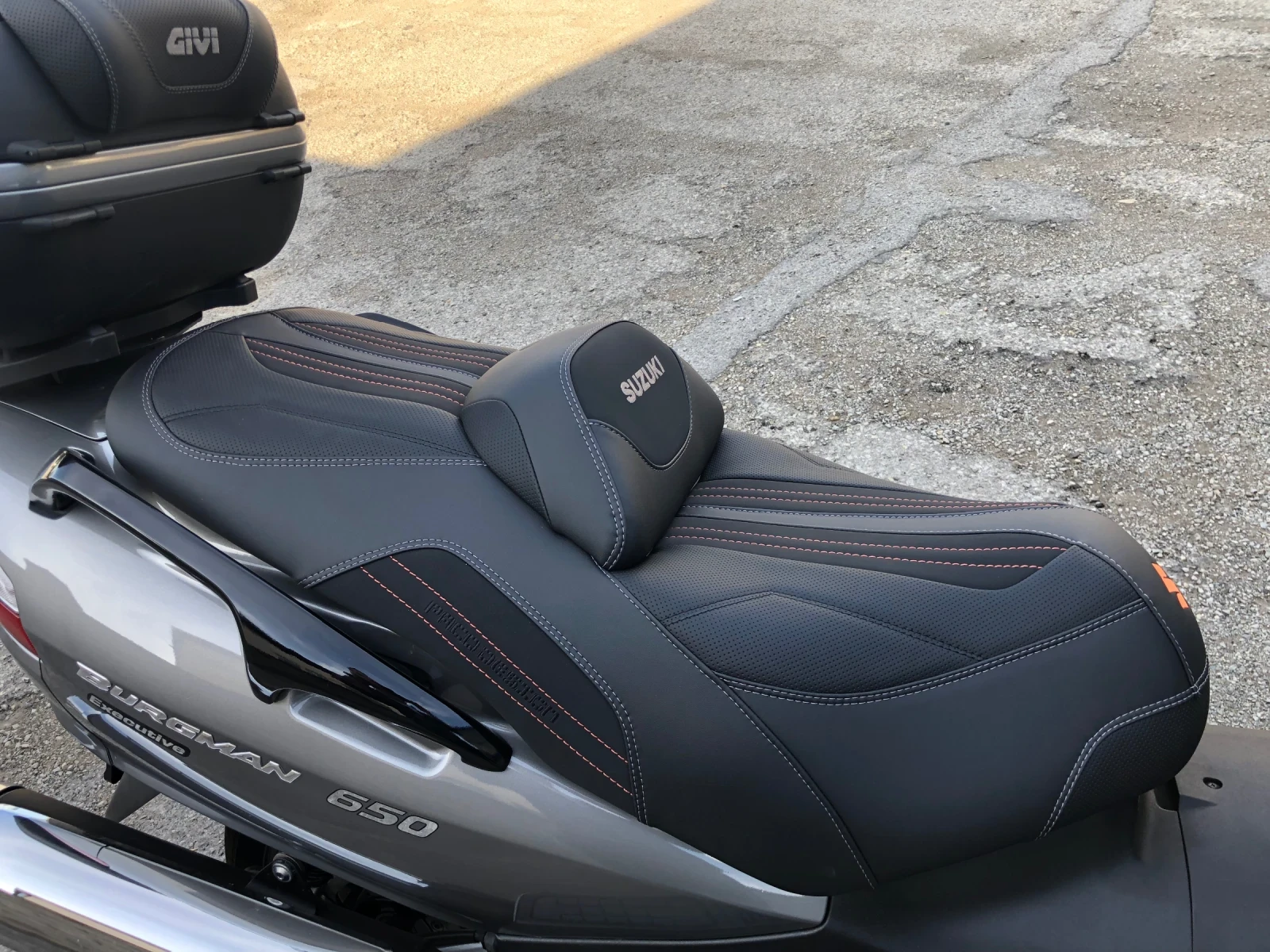 Suzuki Burgman 650 executive - изображение 6
