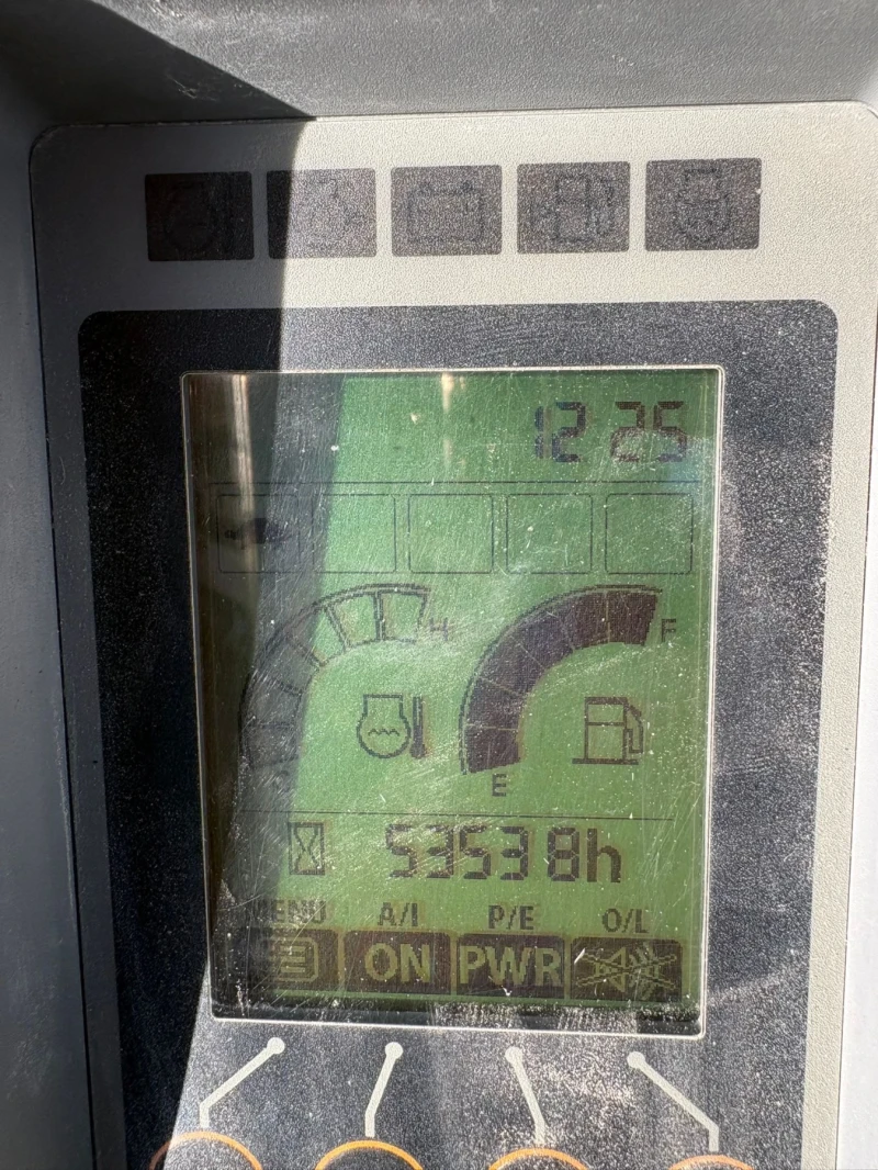 Багер Hitachi ZX55U-5A, снимка 7 - Индустриална техника - 53126605