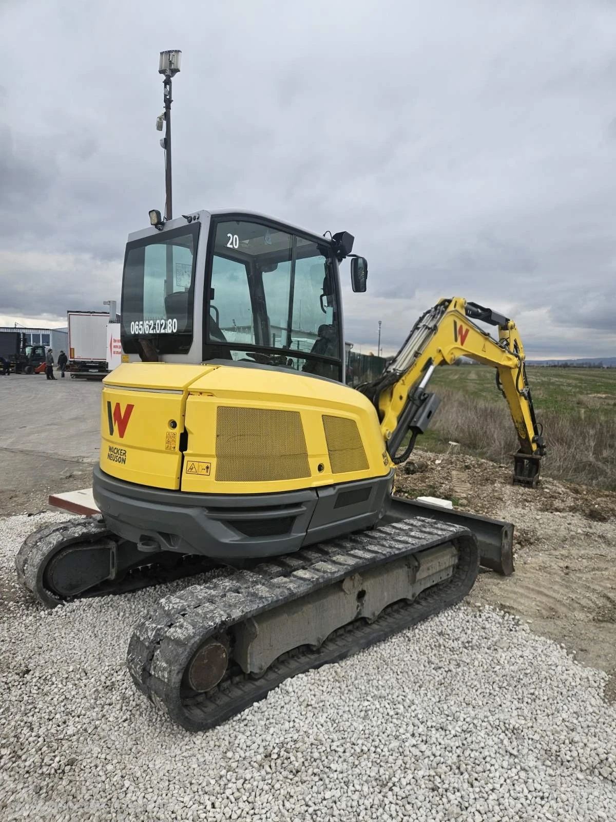 Багер Wacker EZ50 НАЛИЧЕН, снимка 2 - Индустриална техника - 53820064