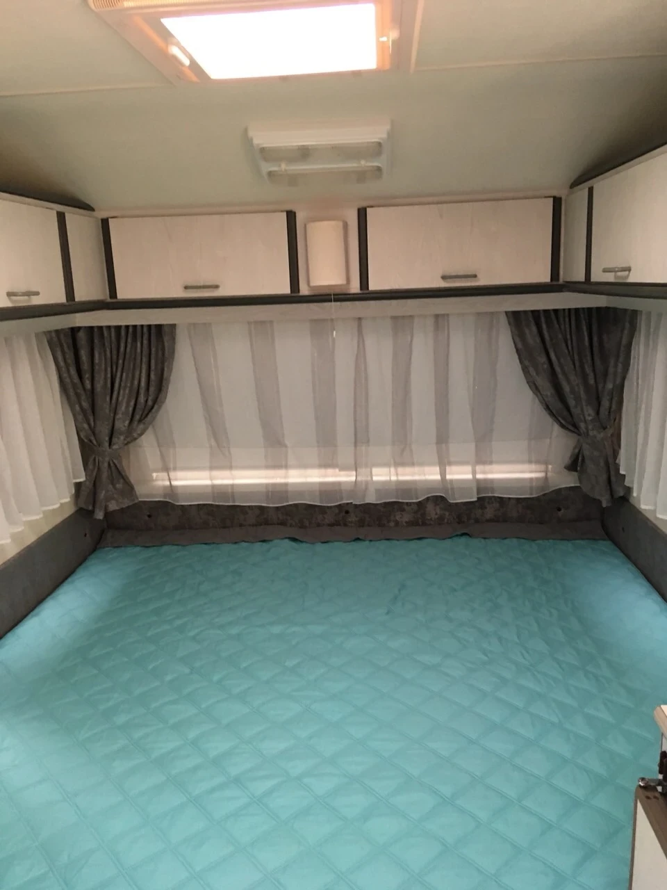 Каравана Chateau 400 - изображение 9
