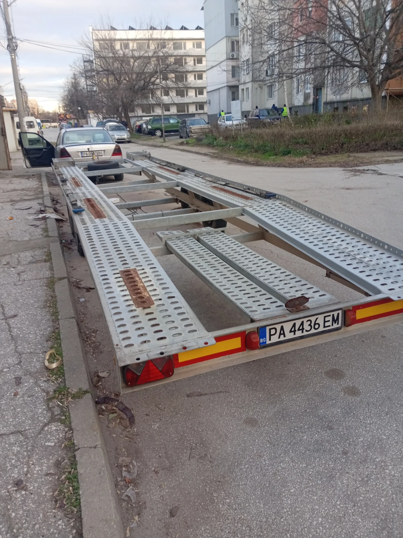 За автомобил Други Двойна платформа, снимка 2 - Ремаркета - 54230448