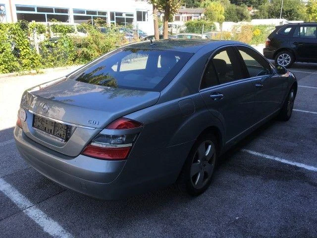 Двигател за Mercedes-Benz S 320, снимка 2 - Части - 22410752