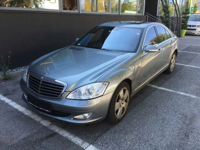 Двигател за Mercedes-Benz S 320, снимка 1 - Части - 22410752