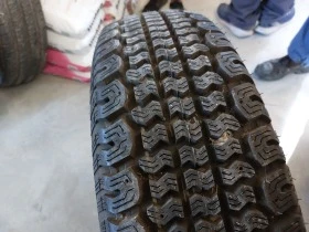 Гуми Зимни 235/75R16, снимка 3