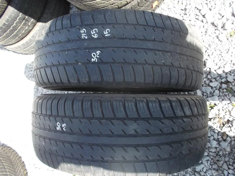 Гуми Летни 215/65R15, снимка 1 - Гуми и джанти - 21393199