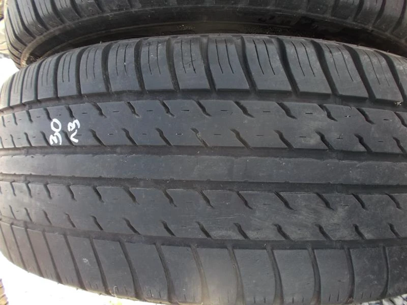 Гуми Летни 215/65R15, снимка 3 - Гуми и джанти - 21393199