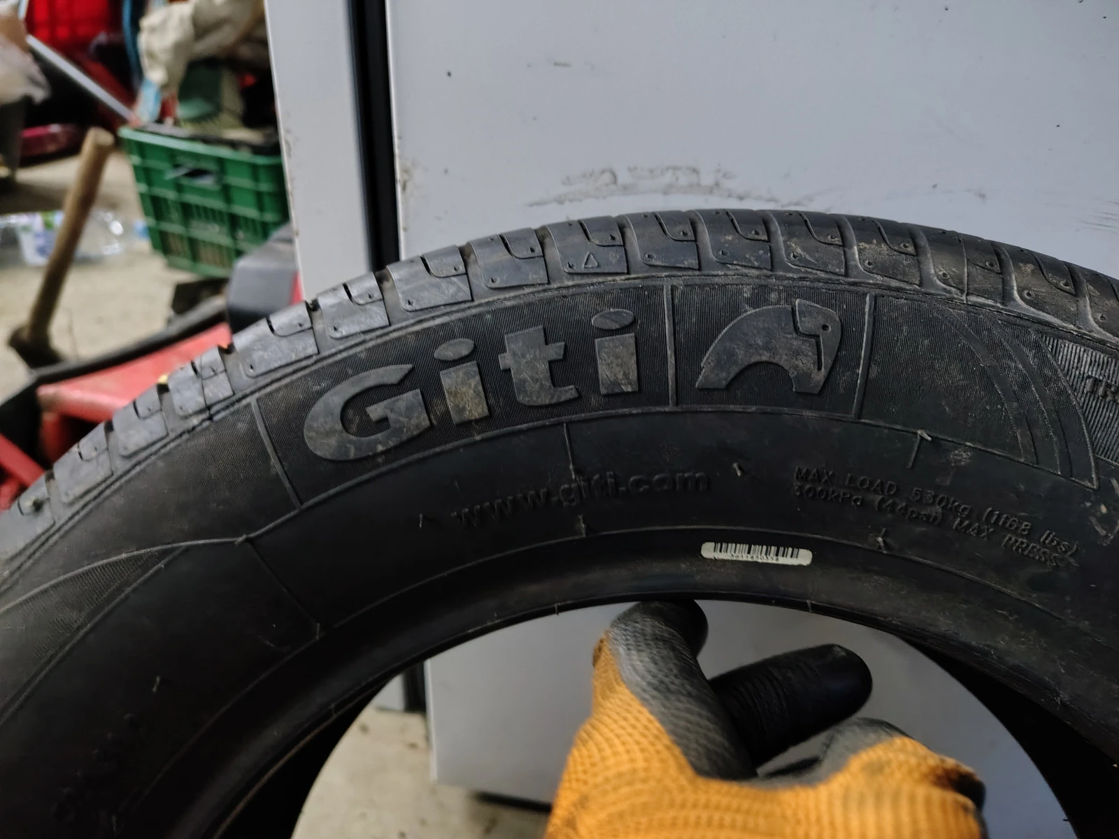 Гуми Летни 185/65R14, снимка 4 - Гуми и джанти - 55837209