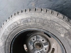 Гуми Зимни 215/75R16, снимка 5 - Гуми и джанти - 39129136