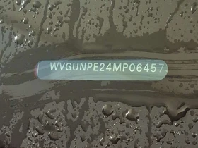 VW ID.4 PRO/CARFAX/ПАНОРАМА/2 КЛЮЧА/ПОДГРЕВ/4х4, снимка 16