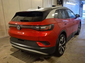 VW ID.4 PRO/CARFAX/ПАНОРАМА/2 КЛЮЧА/ПОДГРЕВ/4х4, снимка 3