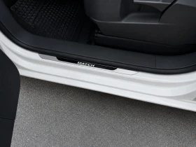 VW Touran 2.0 TDI DSG MATCH, снимка 12