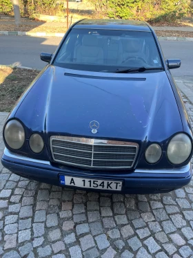 Mercedes-Benz E 250, снимка 1
