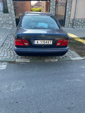 Mercedes-Benz E 250, снимка 2