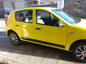 Dacia Sandero 1.4i газ, снимка 10