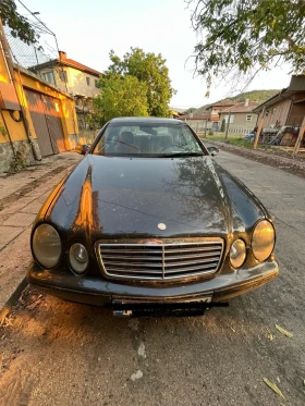  Mercedes-Benz CLK