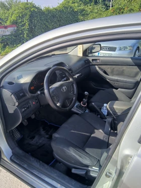 Обява за продажба на Toyota Avensis Бензин /газ 1.8 ~5 500 лв. - изображение 4