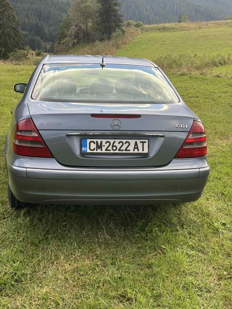 Mercedes-Benz E 320, снимка 4 - Автомобили и джипове - 47238529