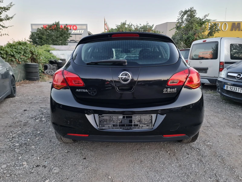 Opel Astra КАТО НОВА СТАРИЯ МОТОР, снимка 6 - Автомобили и джипове - 47297465