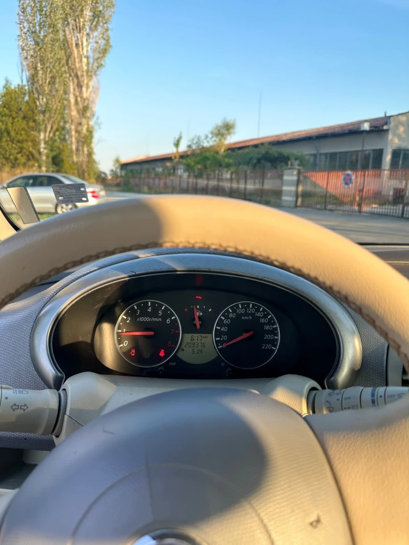 Nissan Micra 1.2i, снимка 8 - Автомобили и джипове - 47796910