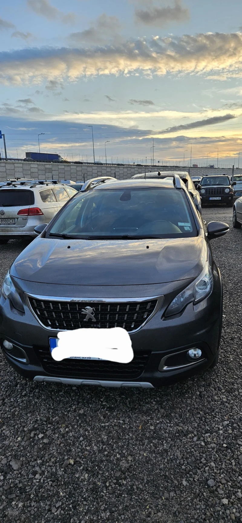 Peugeot 2008 ALLUR 1.5 в Автомобили и джипове в гр. София