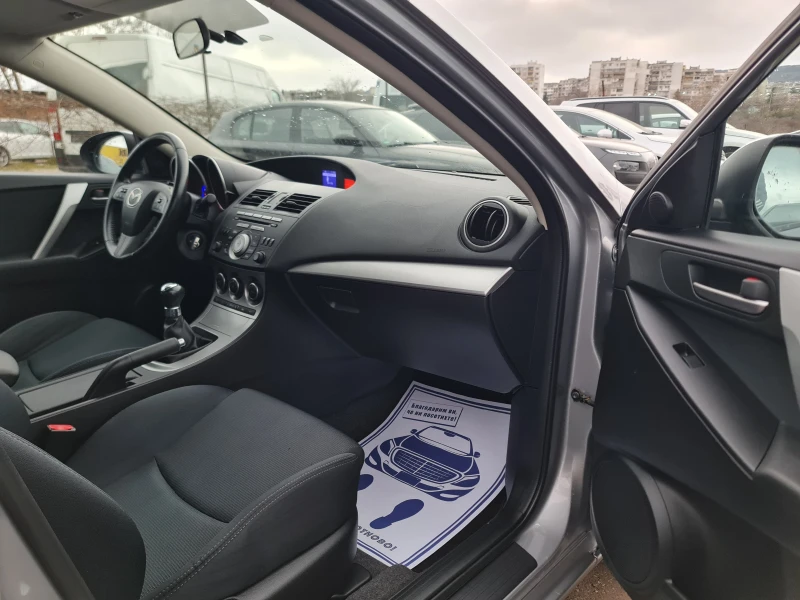 Mazda 3 1.6d/115hp, снимка 10 - Автомобили и джипове - 49442147