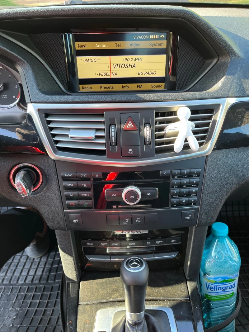 Mercedes-Benz E 220 W212, снимка 13 - Автомобили и джипове - 52393537