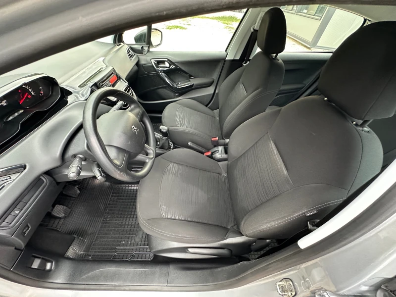 Peugeot 208 BENZIN* TOP* 71000KM* EVRO5, снимка 9 - Автомобили и джипове - 51174979