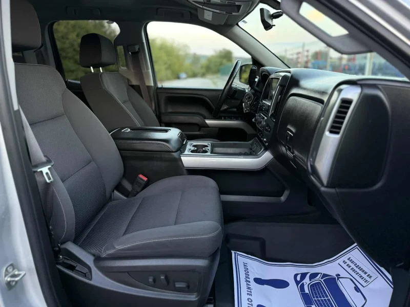 Chevrolet Silverado 5.3i  4x4  380ps, снимка 12 - Автомобили и джипове - 52849259