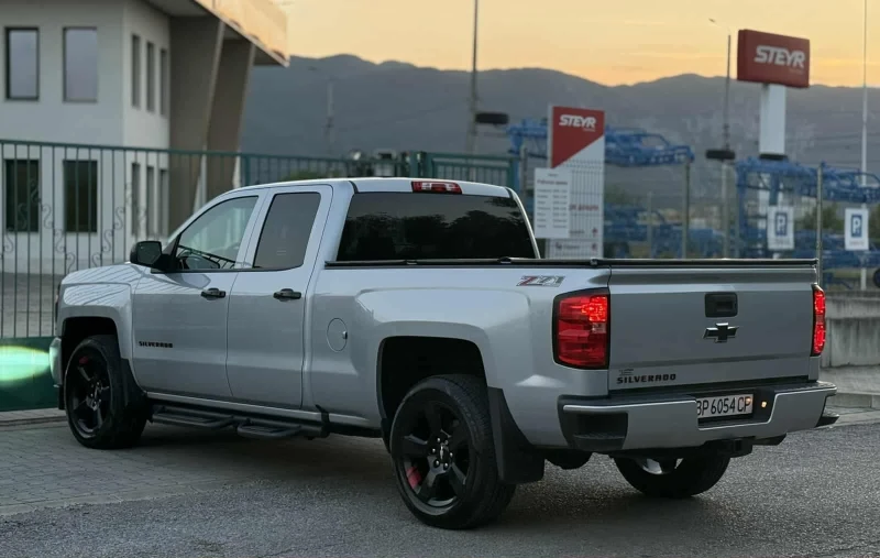 Chevrolet Silverado 5.3i  4x4  380ps, снимка 5 - Автомобили и джипове - 52849259