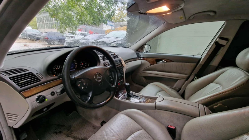 Mercedes-Benz 320, снимка 2 - Автомобили и джипове - 52482345