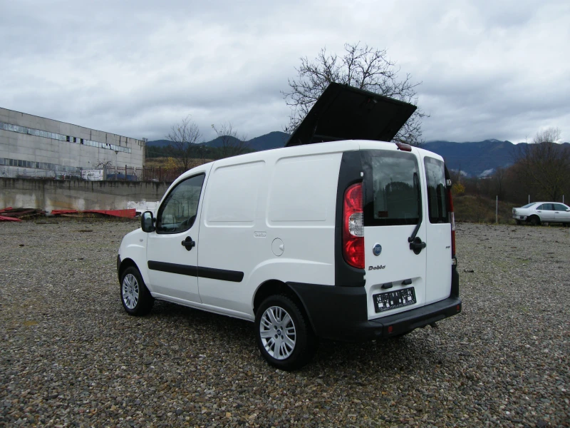 Fiat Doblo 1.9 JTD, снимка 5 - Автомобили и джипове - 52574840