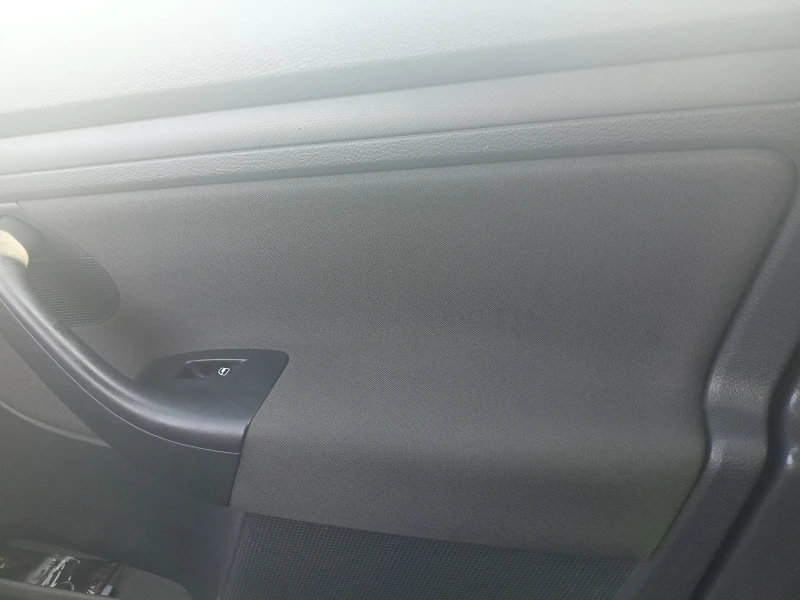 VW Golf, снимка 15 - Автомобили и джипове - 52859049